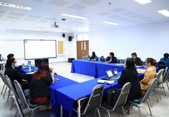 ภาพกิจกรรม  หลักสูตรวิทยาศาสตรบัณฑิต สาขาวิชาวิทยาศาสตร์สิ่งแวดล้อม คณะวิทยาศาสตร์และเทคโนโลยี จัดกิจกรรมตรวจประเมินคุณภาพภายในตามเกณฑ์ AUN-QA หลักสูตรสาขาวิชาวิทยาศาสตร์สิ่งแวดล้อม