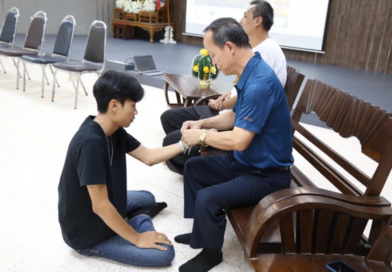 ภาพกิจกรรม  โปรแกรมวิชาฟิสิกส์ คณะวิทยาศาสตร์และเทคโนโลยี จัดกิจกรรมถ่ายทอดผลลัพธ์การเรียนรู้ของหลักสูตรในระดับวิชาเอกและกิจกรรมสานสัมพันธ์นักศึกษาในวิชาเอก