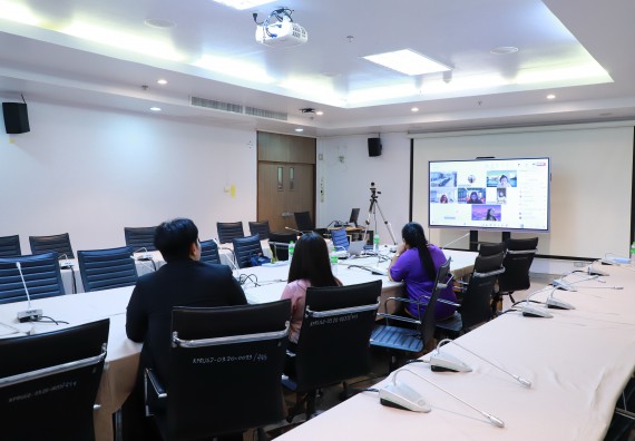 ภาพกิจกรรม  หลักสูตรวิทยาศาสตรบัณฑิต สาขาวิชาสาธารณสุขศาสตร์ คณะวิทยาศาสตร์และเทคโนโลยี จัดกิจกรรมตรวจประเมินคุณภาพภายในตามเกณฑ์ AUN-QA หลักสูตรสาขาวิชาสาธารณสุขศาสตร์