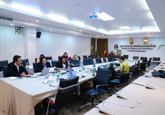 ภาพกิจกรรม  หลักสูตรวิทยาศาสตรบัณฑิต สาขาวิชาสาธารณสุขศาสตร์ คณะวิทยาศาสตร์และเทคโนโลยี จัดกิจกรรมตรวจประเมินคุณภาพภายในตามเกณฑ์ AUN-QA หลักสูตรสาขาวิชาสาธารณสุขศาสตร์