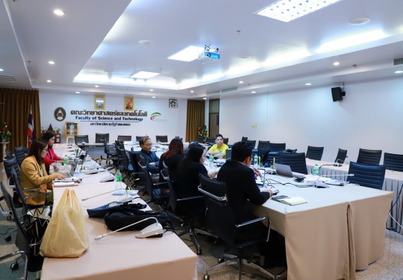 ภาพกิจกรรม  หลักสูตรวิทยาศาสตรบัณฑิต สาขาวิชาสาธารณสุขศาสตร์ คณะวิทยาศาสตร์และเทคโนโลยี จัดกิจกรรมตรวจประเมินคุณภาพภายในตามเกณฑ์ AUN-QA หลักสูตรสาขาวิชาสาธารณสุขศาสตร์