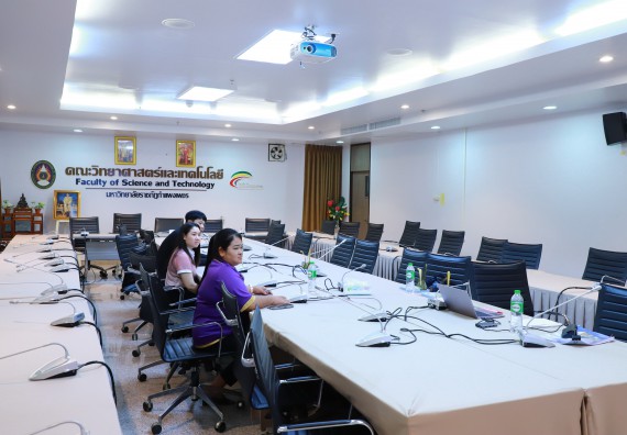 ภาพกิจกรรม  หลักสูตรวิทยาศาสตรบัณฑิต สาขาวิชาสาธารณสุขศาสตร์ คณะวิทยาศาสตร์และเทคโนโลยี จัดกิจกรรมตรวจประเมินคุณภาพภายในตามเกณฑ์ AUN-QA หลักสูตรสาขาวิชาสาธารณสุขศาสตร์