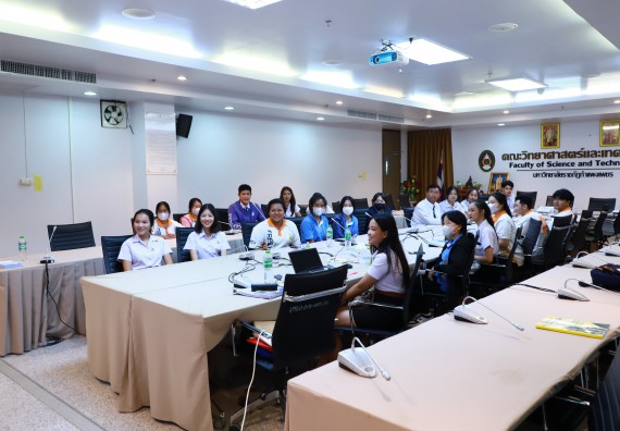 ภาพกิจกรรม  หลักสูตรวิทยาศาสตรบัณฑิต สาขาวิชาสาธารณสุขศาสตร์ คณะวิทยาศาสตร์และเทคโนโลยี จัดกิจกรรมตรวจประเมินคุณภาพภายในตามเกณฑ์ AUN-QA หลักสูตรสาขาวิชาสาธารณสุขศาสตร์