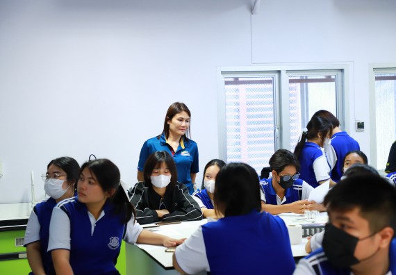 ภาพกิจกรรม  โปรแกรมวิชาเคมี คณะวิทยาศาสตร์และเทคโนโลยี จัดกิจกรรมการอบรมค่ายเทคนิค ปฏิบัติการเคมี