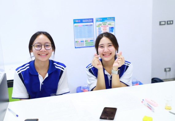 ภาพกิจกรรม  โปรแกรมวิชาเคมี คณะวิทยาศาสตร์และเทคโนโลยี จัดกิจกรรมการอบรมค่ายเทคนิค ปฏิบัติการเคมี