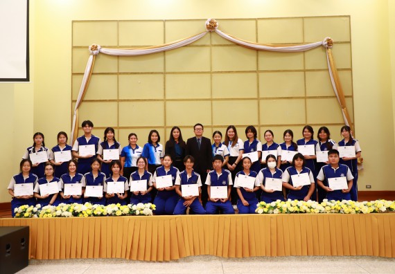 ภาพกิจกรรม  โปรแกรมวิชาเคมี คณะวิทยาศาสตร์และเทคโนโลยี จัดกิจกรรมการอบรมค่ายเทคนิค ปฏิบัติการเคมี