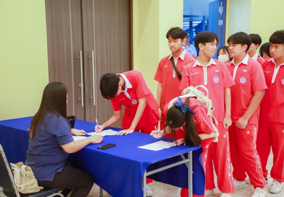 คณะวิทยาศาสตร์และเทคโนโลยี มหาวิทยาลัยราชภัฏกำแพงเพชร ร่วมกับกลุ่มสาระการเรียนรู้วิทยาศาสตร์และเทคโนโลยี โรงเรียนกำแพงเพชรพิทยาคม จัดกิจกรรมค่ายวิทยาศาสตร์นักเรียนห้องเรียนพิเศษวิทยาศาสตร์ ระดับชั้นมัธยมศึกษาปีที่ 2