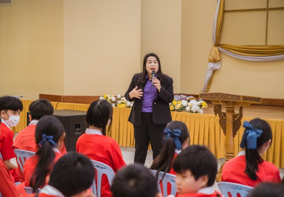 คณะวิทยาศาสตร์และเทคโนโลยี มหาวิทยาลัยราชภัฏกำแพงเพชร ร่วมกับกลุ่มสาระการเรียนรู้วิทยาศาสตร์และเทคโนโลยี โรงเรียนกำแพงเพชรพิทยาคม จัดกิจกรรมค่ายวิทยาศาสตร์นักเรียนห้องเรียนพิเศษวิทยาศาสตร์ ระดับชั้นมัธยมศึกษาปีที่ 2