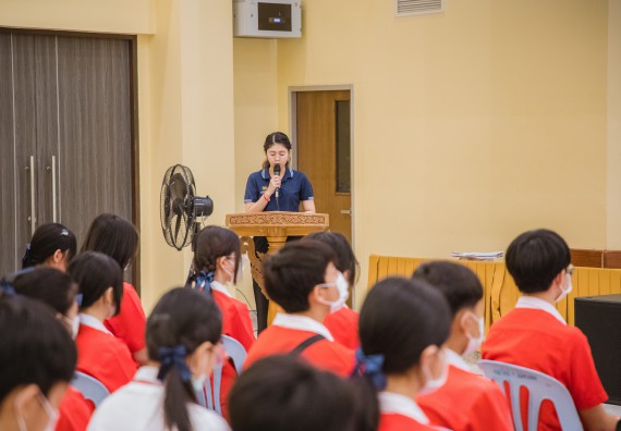 คณะวิทยาศาสตร์และเทคโนโลยี มหาวิทยาลัยราชภัฏกำแพงเพชร ร่วมกับกลุ่มสาระการเรียนรู้วิทยาศาสตร์และเทคโนโลยี โรงเรียนกำแพงเพชรพิทยาคม จัดกิจกรรมค่ายวิทยาศาสตร์นักเรียนห้องเรียนพิเศษวิทยาศาสตร์ ระดับชั้นมัธยมศึกษาปีที่ 2