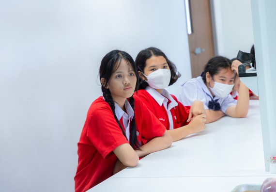 คณะวิทยาศาสตร์และเทคโนโลยี มหาวิทยาลัยราชภัฏกำแพงเพชร ร่วมกับกลุ่มสาระการเรียนรู้วิทยาศาสตร์และเทคโนโลยี โรงเรียนกำแพงเพชรพิทยาคม จัดกิจกรรมค่ายวิทยาศาสตร์นักเรียนห้องเรียนพิเศษวิทยาศาสตร์ ระดับชั้นมัธยมศึกษาปีที่ 2