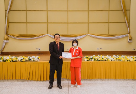 คณะวิทยาศาสตร์และเทคโนโลยี มหาวิทยาลัยราชภัฏกำแพงเพชร ร่วมกับกลุ่มสาระการเรียนรู้วิทยาศาสตร์และเทคโนโลยี โรงเรียนกำแพงเพชรพิทยาคม จัดกิจกรรมค่ายวิทยาศาสตร์นักเรียนห้องเรียนพิเศษวิทยาศาสตร์ ระดับชั้นมัธยมศึกษาปีที่ 2