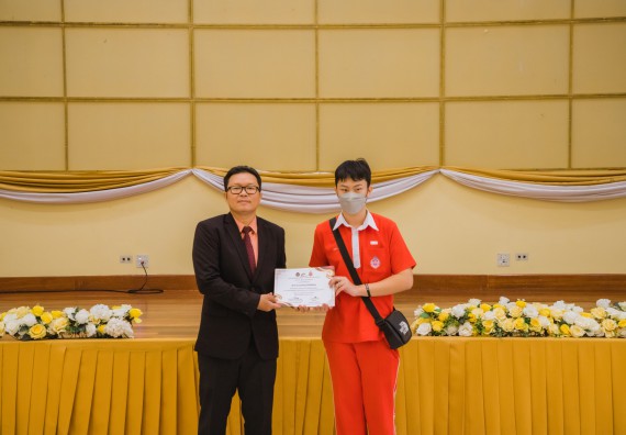 คณะวิทยาศาสตร์และเทคโนโลยี มหาวิทยาลัยราชภัฏกำแพงเพชร ร่วมกับกลุ่มสาระการเรียนรู้วิทยาศาสตร์และเทคโนโลยี โรงเรียนกำแพงเพชรพิทยาคม จัดกิจกรรมค่ายวิทยาศาสตร์นักเรียนห้องเรียนพิเศษวิทยาศาสตร์ ระดับชั้นมัธยมศึกษาปีที่ 2