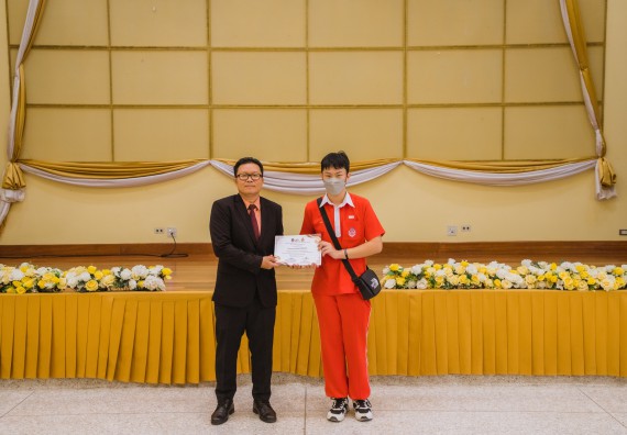 คณะวิทยาศาสตร์และเทคโนโลยี มหาวิทยาลัยราชภัฏกำแพงเพชร ร่วมกับกลุ่มสาระการเรียนรู้วิทยาศาสตร์และเทคโนโลยี โรงเรียนกำแพงเพชรพิทยาคม จัดกิจกรรมค่ายวิทยาศาสตร์นักเรียนห้องเรียนพิเศษวิทยาศาสตร์ ระดับชั้นมัธยมศึกษาปีที่ 2