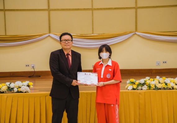 คณะวิทยาศาสตร์และเทคโนโลยี มหาวิทยาลัยราชภัฏกำแพงเพชร ร่วมกับกลุ่มสาระการเรียนรู้วิทยาศาสตร์และเทคโนโลยี โรงเรียนกำแพงเพชรพิทยาคม จัดกิจกรรมค่ายวิทยาศาสตร์นักเรียนห้องเรียนพิเศษวิทยาศาสตร์ ระดับชั้นมัธยมศึกษาปีที่ 2