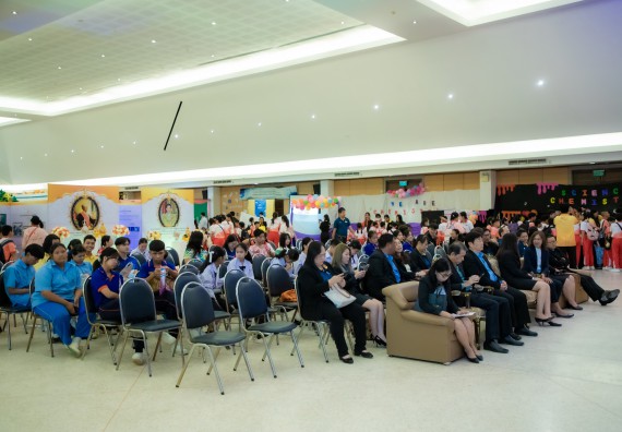 ภาพกิจกรรม  คณะวิทยาศาสตร์และเทคโนโลยี พิธีเปิดงานสัปดาห์วิทยาศาสตร์แห่งชาติ ส่วนภูมิภาค ประจำปี 2567