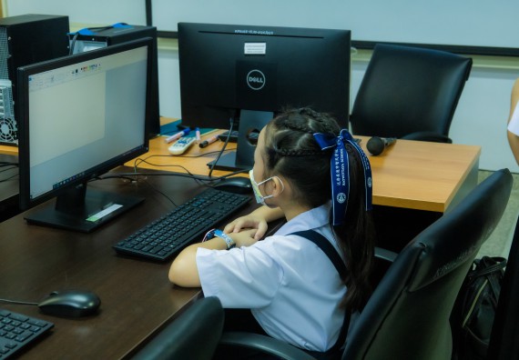 ภาพกิจกรรม  คณะวิทยาศาสตร์และเทคโนโลยี การแข่งขันวาดภาพด้วยโปรแกรม Paint งานสัปดาห์วิทยาศาสตร์แห่งชาติ ส่วนภูมิภาค ประจำปี 2567