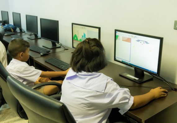 ภาพกิจกรรม  คณะวิทยาศาสตร์และเทคโนโลยี การแข่งขันวาดภาพด้วยโปรแกรม Paint งานสัปดาห์วิทยาศาสตร์แห่งชาติ ส่วนภูมิภาค ประจำปี 2567