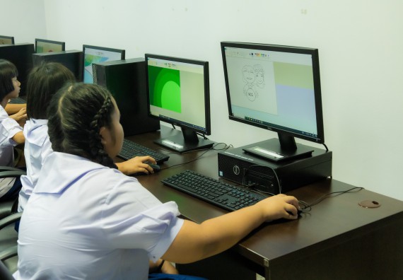 ภาพกิจกรรม  คณะวิทยาศาสตร์และเทคโนโลยี การแข่งขันวาดภาพด้วยโปรแกรม Paint งานสัปดาห์วิทยาศาสตร์แห่งชาติ ส่วนภูมิภาค ประจำปี 2567