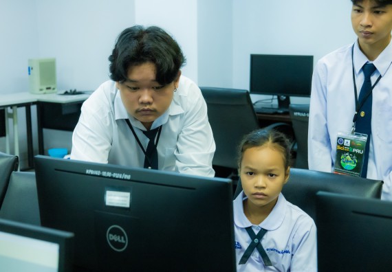 ภาพกิจกรรม  คณะวิทยาศาสตร์และเทคโนโลยี การแข่งขันวาดภาพด้วยโปรแกรม Paint งานสัปดาห์วิทยาศาสตร์แห่งชาติ ส่วนภูมิภาค ประจำปี 2567