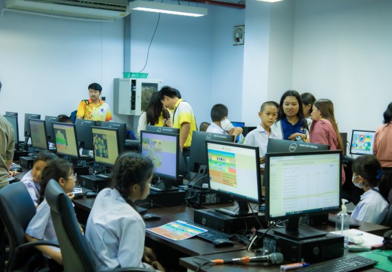 ภาพกิจกรรม  คณะวิทยาศาสตร์และเทคโนโลยี การแข่งขันวาดภาพด้วยโปรแกรม Paint งานสัปดาห์วิทยาศาสตร์แห่งชาติ ส่วนภูมิภาค ประจำปี 2567