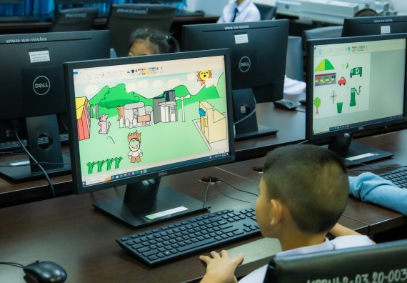 ภาพกิจกรรม  คณะวิทยาศาสตร์และเทคโนโลยี การแข่งขันวาดภาพด้วยโปรแกรม Paint งานสัปดาห์วิทยาศาสตร์แห่งชาติ ส่วนภูมิภาค ประจำปี 2567