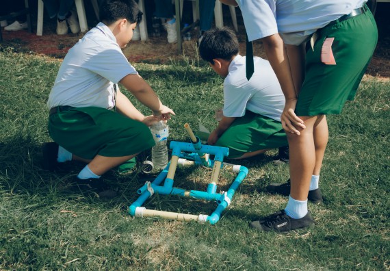 ภาพกิจกรรม  คณะวิทยาศาสตร์และเทคโนโลยี การแข่งขันจรวดขวดน้ำ งานสัปดาห์วิทยาศาสตร์แห่งชาติ ส่วนภูมิภาค ประจำปี 2567