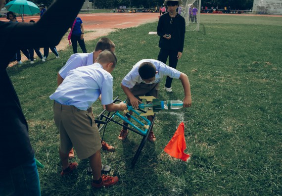 ภาพกิจกรรม  คณะวิทยาศาสตร์และเทคโนโลยี การแข่งขันจรวดขวดน้ำ งานสัปดาห์วิทยาศาสตร์แห่งชาติ ส่วนภูมิภาค ประจำปี 2567