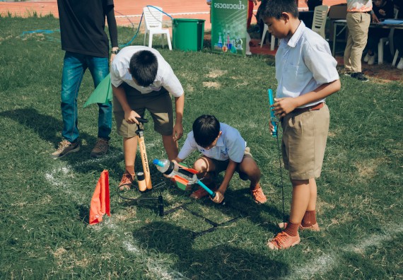 ภาพกิจกรรม  คณะวิทยาศาสตร์และเทคโนโลยี การแข่งขันจรวดขวดน้ำ งานสัปดาห์วิทยาศาสตร์แห่งชาติ ส่วนภูมิภาค ประจำปี 2567