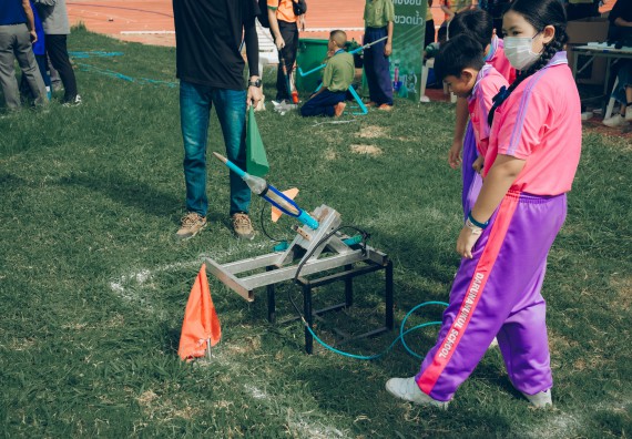 ภาพกิจกรรม  คณะวิทยาศาสตร์และเทคโนโลยี การแข่งขันจรวดขวดน้ำ งานสัปดาห์วิทยาศาสตร์แห่งชาติ ส่วนภูมิภาค ประจำปี 2567