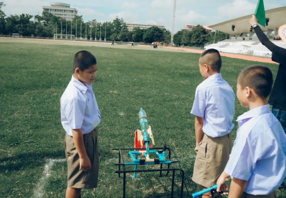 ภาพกิจกรรม  คณะวิทยาศาสตร์และเทคโนโลยี การแข่งขันจรวดขวดน้ำ งานสัปดาห์วิทยาศาสตร์แห่งชาติ ส่วนภูมิภาค ประจำปี 2567