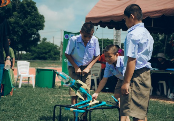 ภาพกิจกรรม  คณะวิทยาศาสตร์และเทคโนโลยี การแข่งขันจรวดขวดน้ำ งานสัปดาห์วิทยาศาสตร์แห่งชาติ ส่วนภูมิภาค ประจำปี 2567