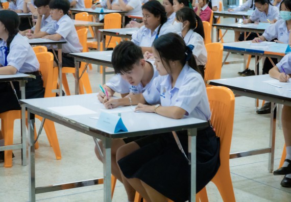 ภาพกิจกรรม  คณะวิทยาศาสตร์และเทคโนโลยี การแข่งขันตอบปัญหาวิทยาศาสตร์ งานสัปดาห์วิทยาศาสตร์แห่งชาติ ส่วนภูมิภาค ประจำปี 2567