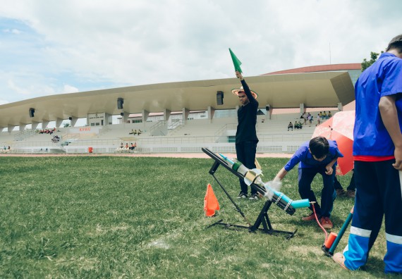 ภาพกิจกรรม  คณะวิทยาศาสตร์และเทคโนโลยี การแข่งขันจรวดขวดน้ำ งานสัปดาห์วิทยาศาสตร์แห่งชาติ ส่วนภูมิภาค ประจำปี 2567