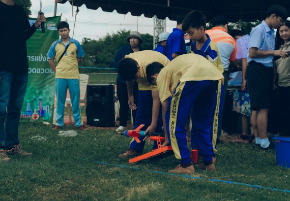 ภาพกิจกรรม  คณะวิทยาศาสตร์และเทคโนโลยี การแข่งขันจรวดขวดน้ำ งานสัปดาห์วิทยาศาสตร์แห่งชาติ ส่วนภูมิภาค ประจำปี 2567