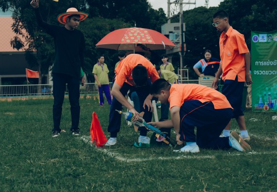 ภาพกิจกรรม  คณะวิทยาศาสตร์และเทคโนโลยี การแข่งขันจรวดขวดน้ำ งานสัปดาห์วิทยาศาสตร์แห่งชาติ ส่วนภูมิภาค ประจำปี 2567