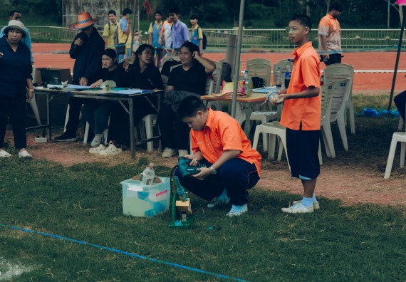 ภาพกิจกรรม  คณะวิทยาศาสตร์และเทคโนโลยี การแข่งขันจรวดขวดน้ำ งานสัปดาห์วิทยาศาสตร์แห่งชาติ ส่วนภูมิภาค ประจำปี 2567