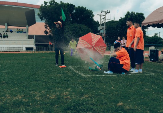 ภาพกิจกรรม  คณะวิทยาศาสตร์และเทคโนโลยี การแข่งขันจรวดขวดน้ำ งานสัปดาห์วิทยาศาสตร์แห่งชาติ ส่วนภูมิภาค ประจำปี 2567