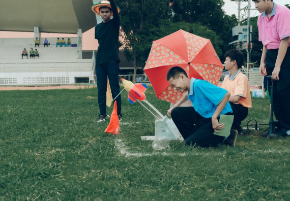 ภาพกิจกรรม  คณะวิทยาศาสตร์และเทคโนโลยี การแข่งขันจรวดขวดน้ำ งานสัปดาห์วิทยาศาสตร์แห่งชาติ ส่วนภูมิภาค ประจำปี 2567