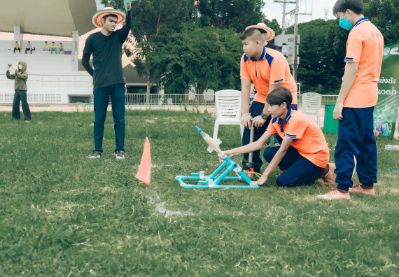 ภาพกิจกรรม  คณะวิทยาศาสตร์และเทคโนโลยี การแข่งขันจรวดขวดน้ำ งานสัปดาห์วิทยาศาสตร์แห่งชาติ ส่วนภูมิภาค ประจำปี 2567