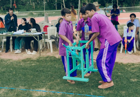 ภาพกิจกรรม  คณะวิทยาศาสตร์และเทคโนโลยี การแข่งขันจรวดขวดน้ำ งานสัปดาห์วิทยาศาสตร์แห่งชาติ ส่วนภูมิภาค ประจำปี 2567