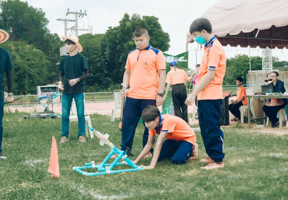 ภาพกิจกรรม  คณะวิทยาศาสตร์และเทคโนโลยี การแข่งขันจรวดขวดน้ำ งานสัปดาห์วิทยาศาสตร์แห่งชาติ ส่วนภูมิภาค ประจำปี 2567