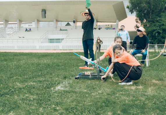 ภาพกิจกรรม  คณะวิทยาศาสตร์และเทคโนโลยี การแข่งขันจรวดขวดน้ำ งานสัปดาห์วิทยาศาสตร์แห่งชาติ ส่วนภูมิภาค ประจำปี 2567
