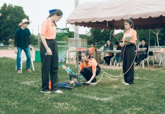 ภาพกิจกรรม  คณะวิทยาศาสตร์และเทคโนโลยี การแข่งขันจรวดขวดน้ำ งานสัปดาห์วิทยาศาสตร์แห่งชาติ ส่วนภูมิภาค ประจำปี 2567