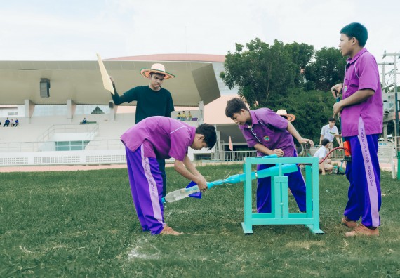 ภาพกิจกรรม  คณะวิทยาศาสตร์และเทคโนโลยี การแข่งขันจรวดขวดน้ำ งานสัปดาห์วิทยาศาสตร์แห่งชาติ ส่วนภูมิภาค ประจำปี 2567