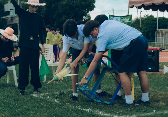 ภาพกิจกรรม  คณะวิทยาศาสตร์และเทคโนโลยี การแข่งขันจรวดขวดน้ำ งานสัปดาห์วิทยาศาสตร์แห่งชาติ ส่วนภูมิภาค ประจำปี 2567