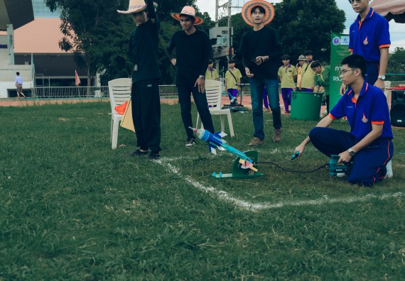 ภาพกิจกรรม  คณะวิทยาศาสตร์และเทคโนโลยี การแข่งขันจรวดขวดน้ำ งานสัปดาห์วิทยาศาสตร์แห่งชาติ ส่วนภูมิภาค ประจำปี 2567