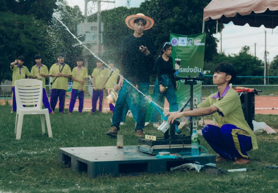 ภาพกิจกรรม  คณะวิทยาศาสตร์และเทคโนโลยี การแข่งขันจรวดขวดน้ำ งานสัปดาห์วิทยาศาสตร์แห่งชาติ ส่วนภูมิภาค ประจำปี 2567