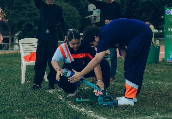 ภาพกิจกรรม  คณะวิทยาศาสตร์และเทคโนโลยี การแข่งขันจรวดขวดน้ำ งานสัปดาห์วิทยาศาสตร์แห่งชาติ ส่วนภูมิภาค ประจำปี 2567