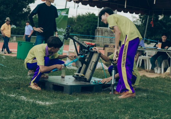 ภาพกิจกรรม  คณะวิทยาศาสตร์และเทคโนโลยี การแข่งขันจรวดขวดน้ำ งานสัปดาห์วิทยาศาสตร์แห่งชาติ ส่วนภูมิภาค ประจำปี 2567