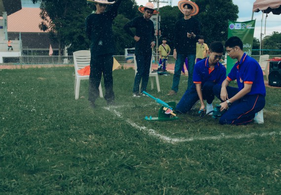 ภาพกิจกรรม  คณะวิทยาศาสตร์และเทคโนโลยี การแข่งขันจรวดขวดน้ำ งานสัปดาห์วิทยาศาสตร์แห่งชาติ ส่วนภูมิภาค ประจำปี 2567